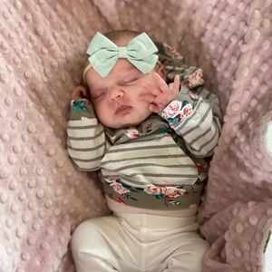 Meet your Posher, Brady